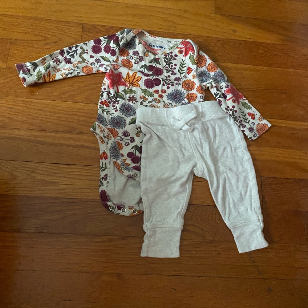 Matching cotton set - Picture 3 of 3